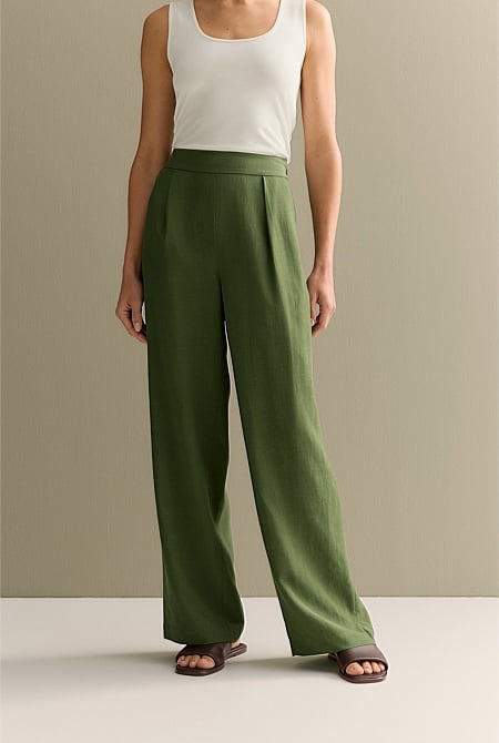 Draped Wide Leg Pull On Pant