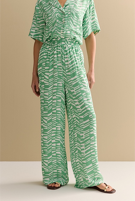 Abstract Geo Wide Leg Pull On Pant