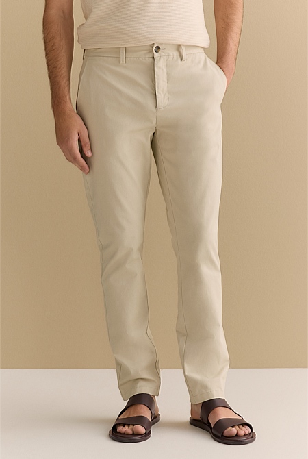 Regular Fit Modern Chino Pant