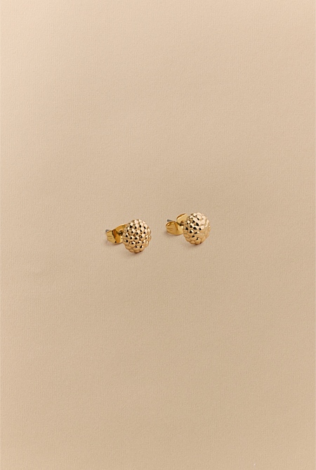 Rava Stud Earrings