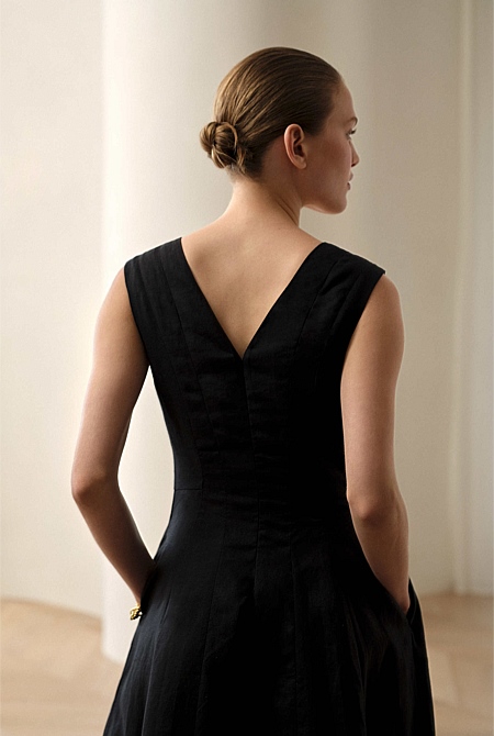 Linen Panel Detail Sleeveless Dress Linen Panel Detail Sleeveless Dress