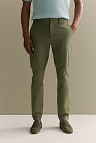 Regular Fit Modern Chino Pant