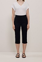 Bi-Stretch Capri Pant
