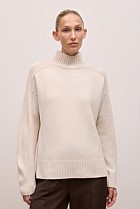 Merino Funnel Neck Pullover