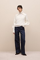 Merino Open Collar Knit