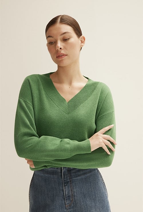 Greenpoint V Neck Knit