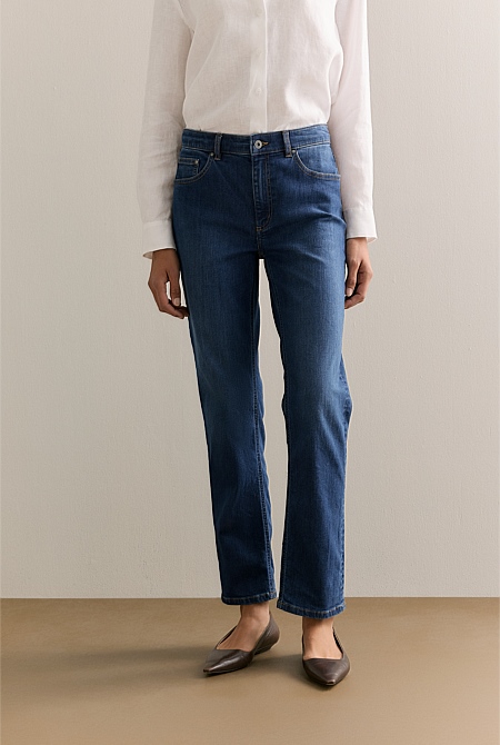 Mid Rise Straight Leg Jean