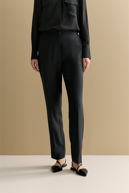 Piping Detail Straight Leg Pant