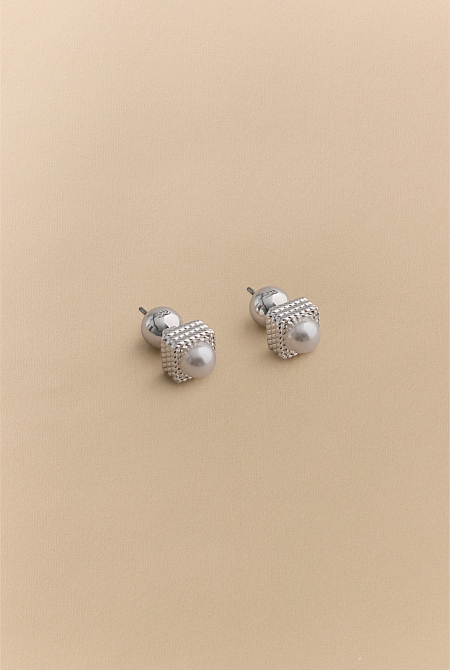 Kembla Pearl Stud Earrings
