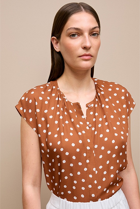Spot Modal Cap Sleeve Blouse