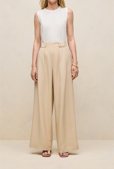 Pleat Front Wide Leg Pant