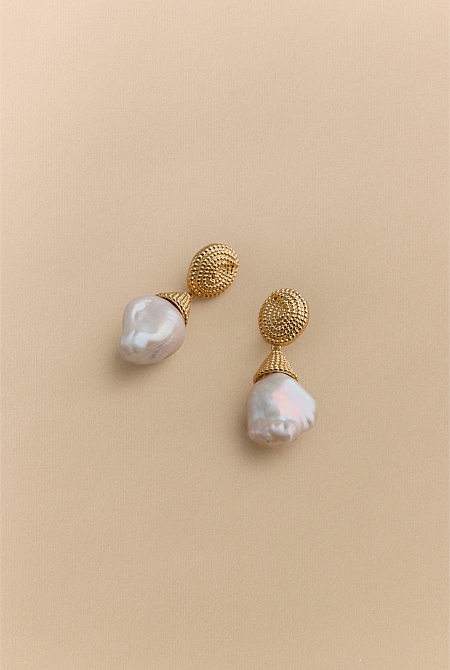 Eyre Pearl Drop Earrings