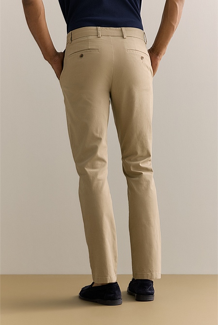 Regular Fit Modern Chino Pant