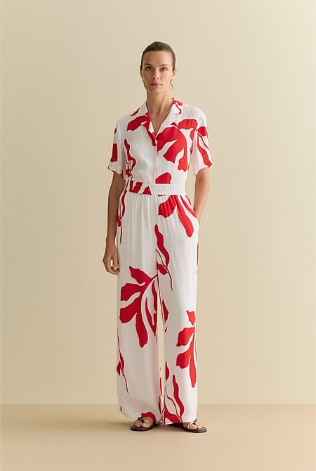 Shadow Palm Draped Pull On Pant