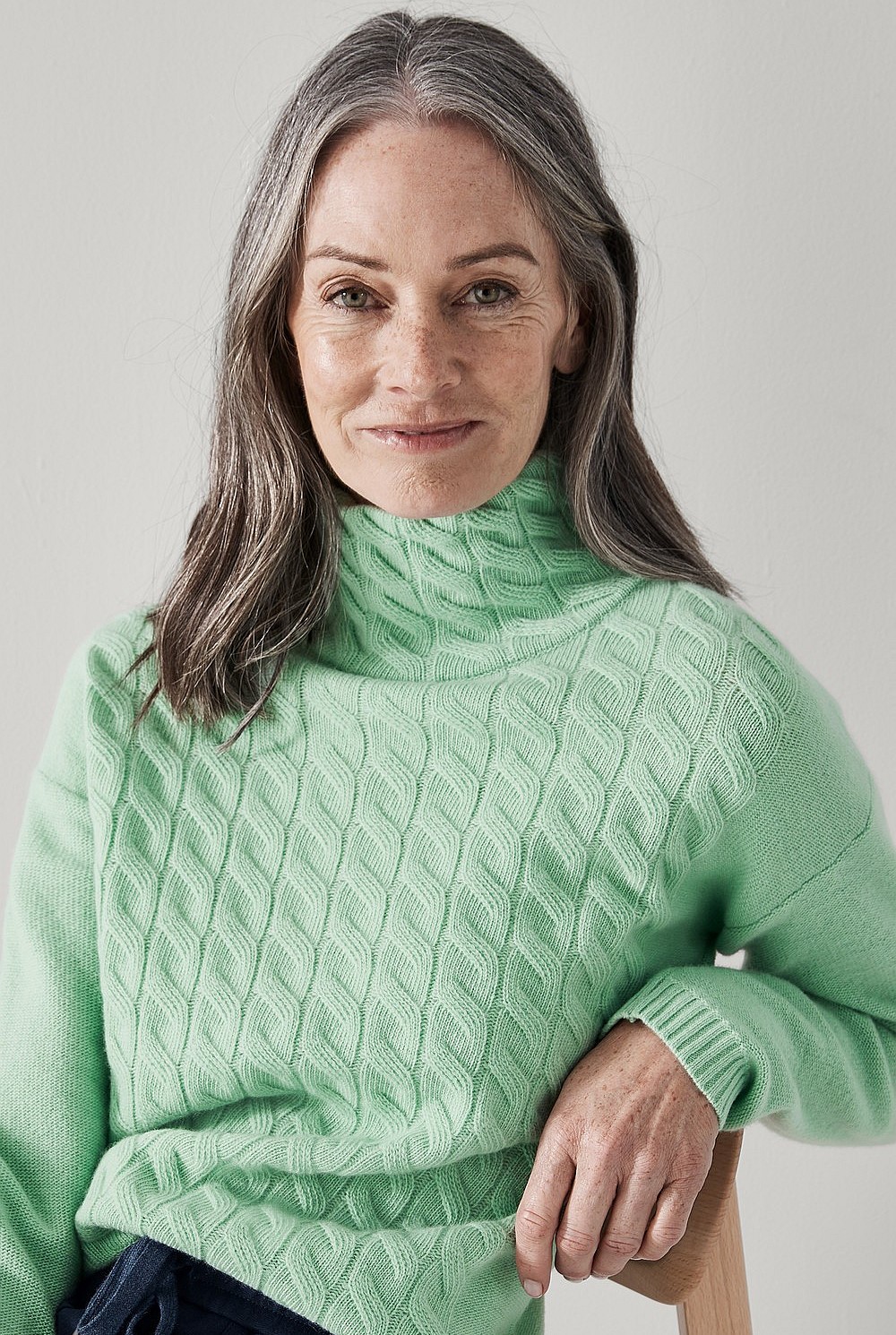 Merino Cashmere Cable Front Rollneck