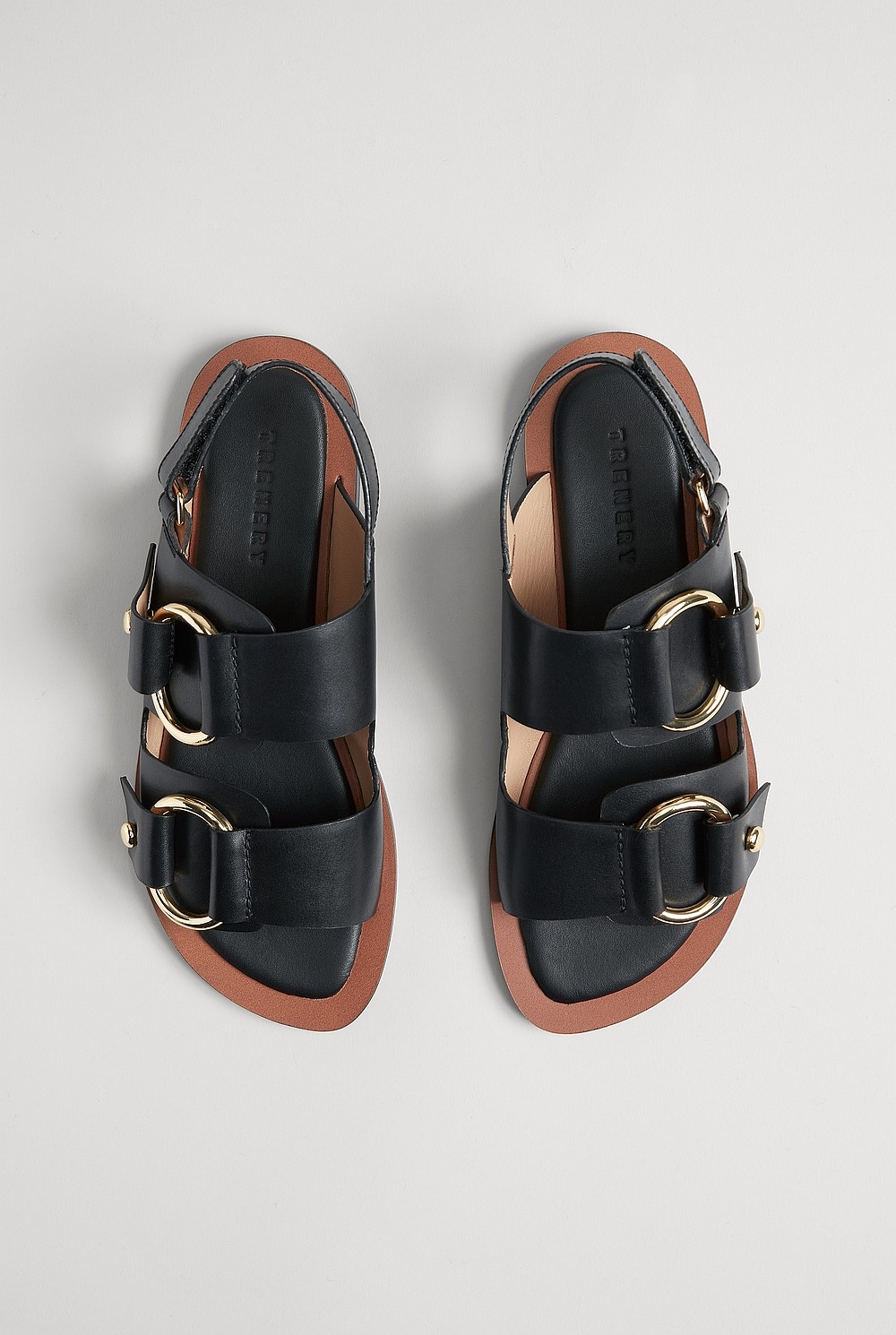 Ezra Sandal