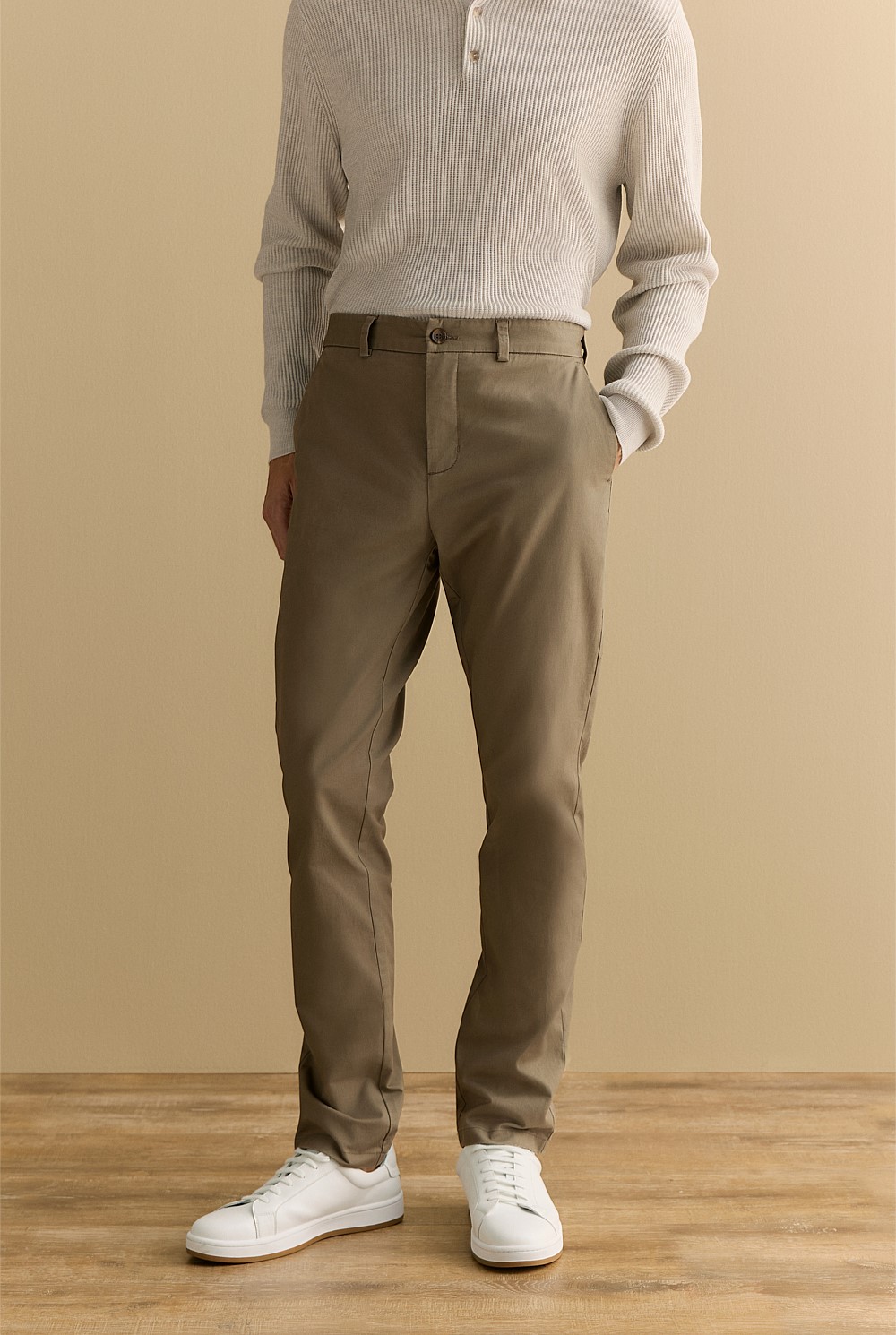 Regular Fit Modern Chino Pant