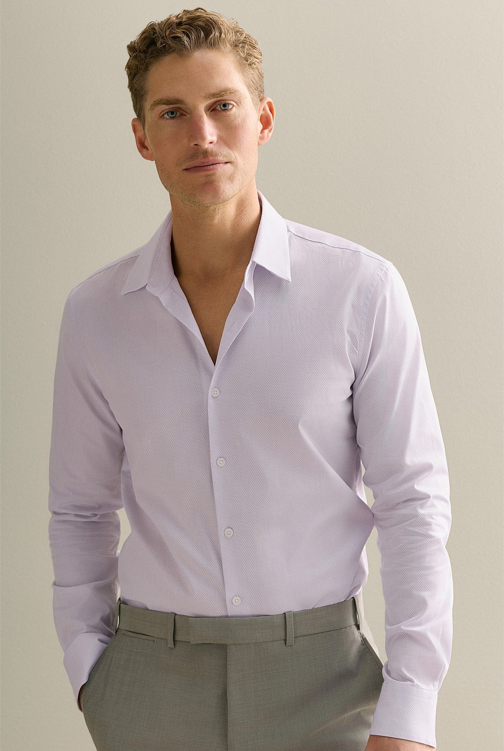 Tailored Fit Yarn Dyed Cotton Smart Shirt