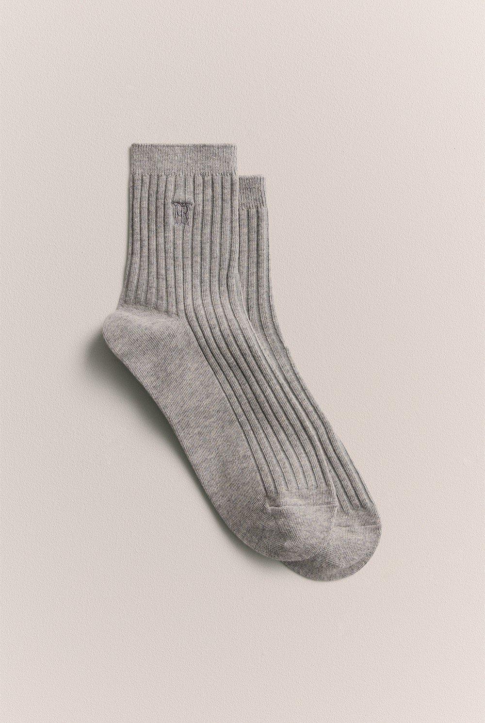 Monogram Rib 1/4 Crew Sock