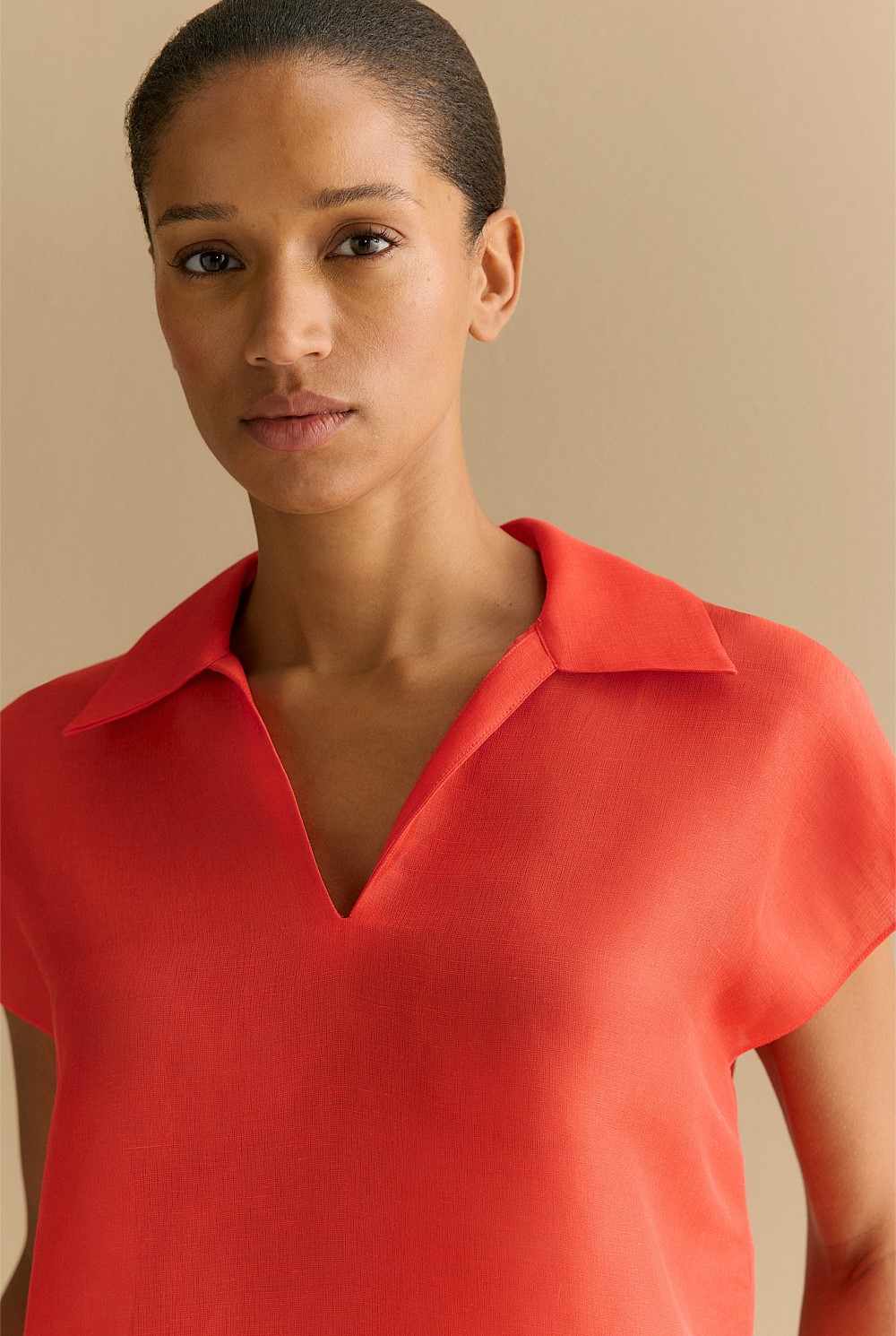 Linen Silk Collared Short Sleeve Top