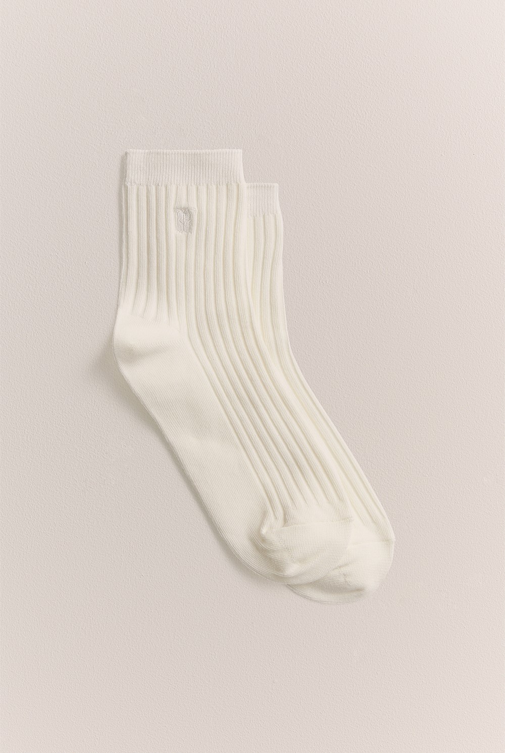 Monogram Rib 1/4 Crew Sock