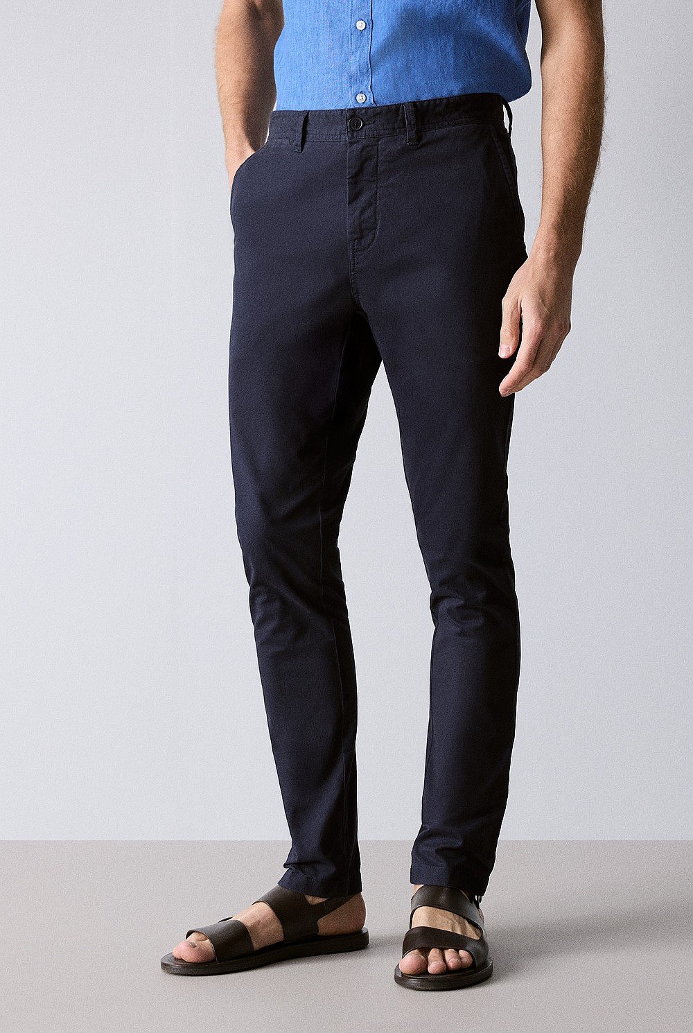 Slim Chino Pant