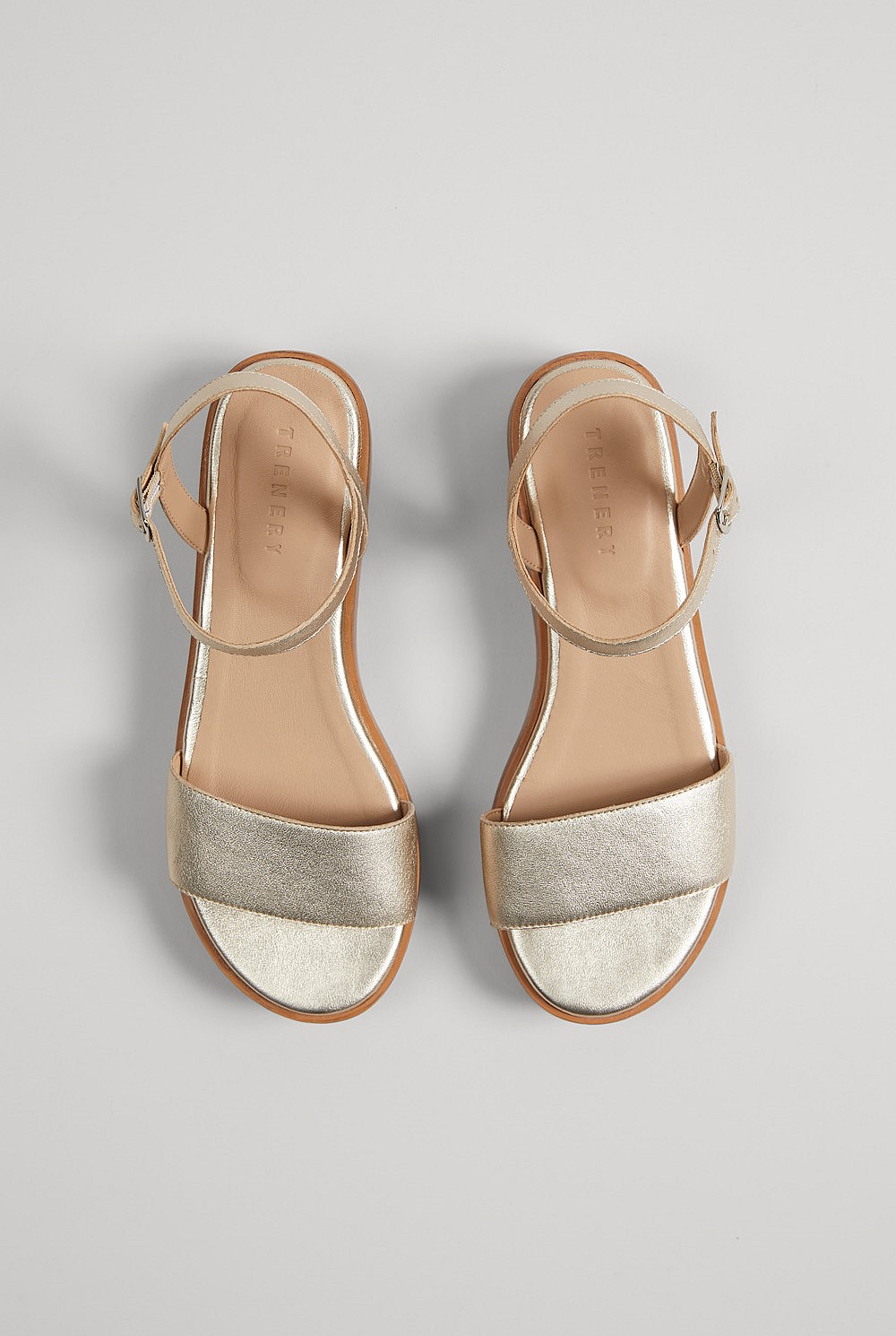 Madison Metallic Wedge