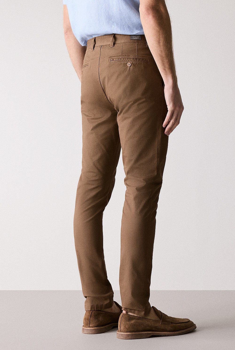 Slim Chino Pant
