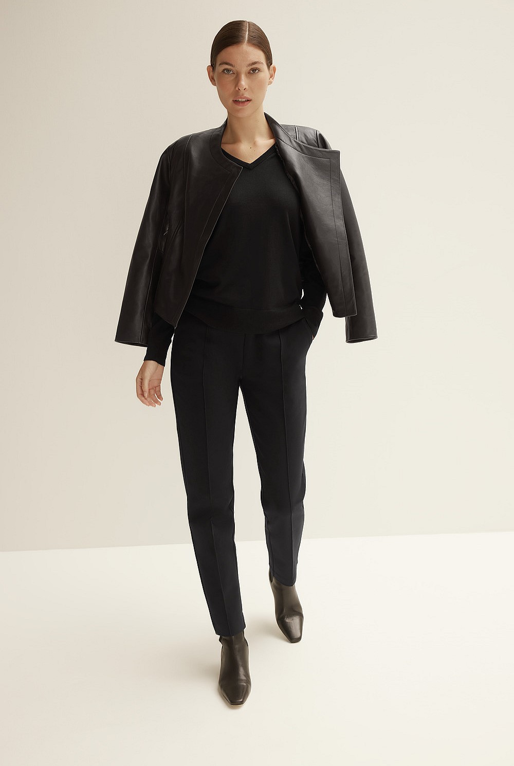 Merino V Neck Knit