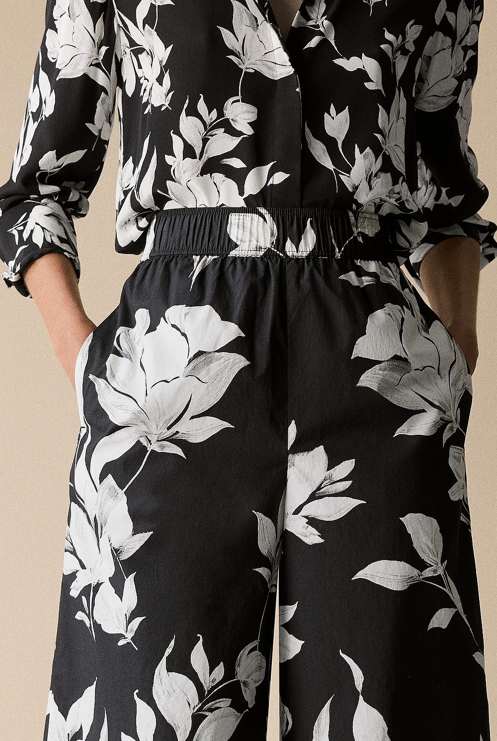 Cotton Contrast Floral Wide Leg Pant