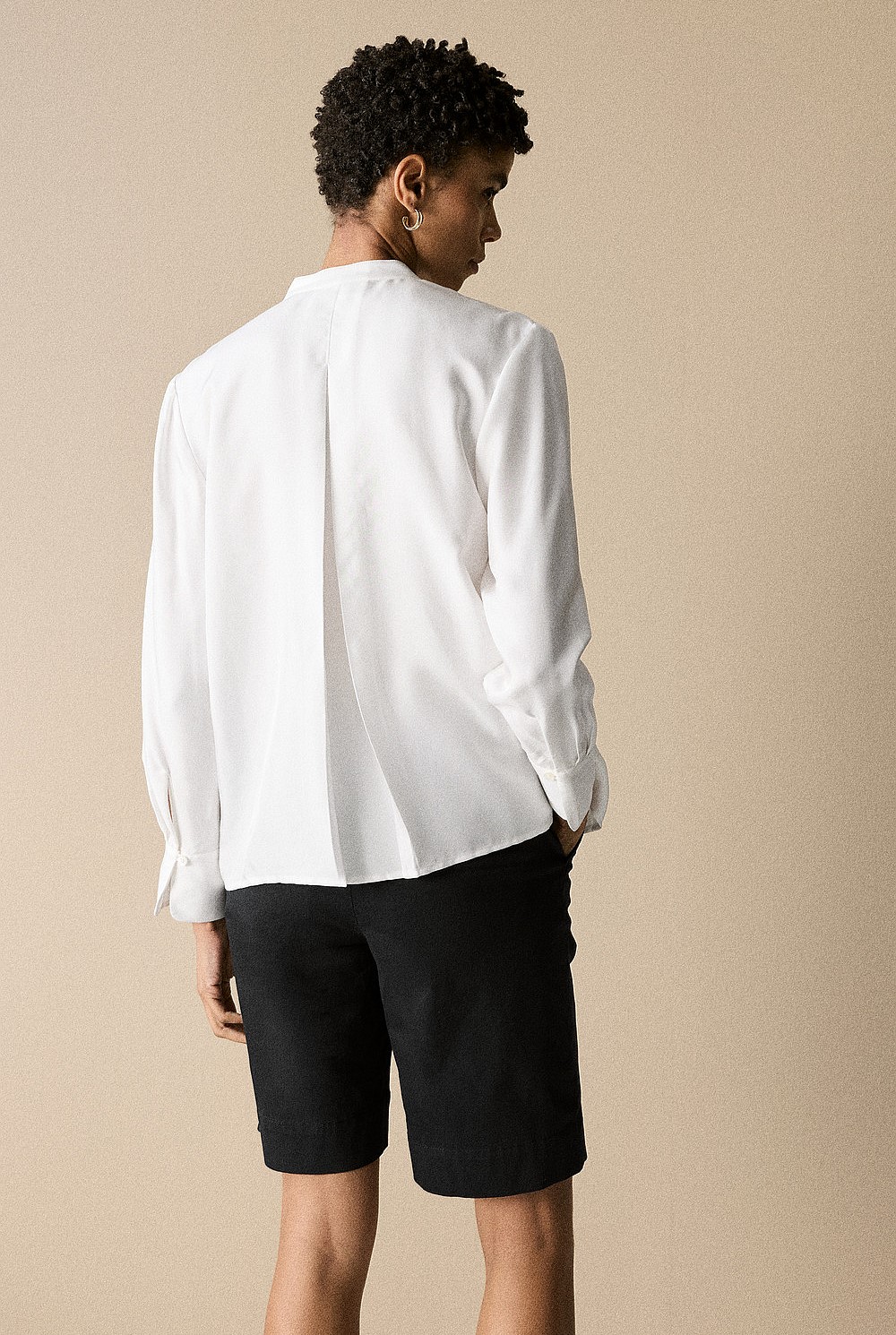 Longline Chino Short