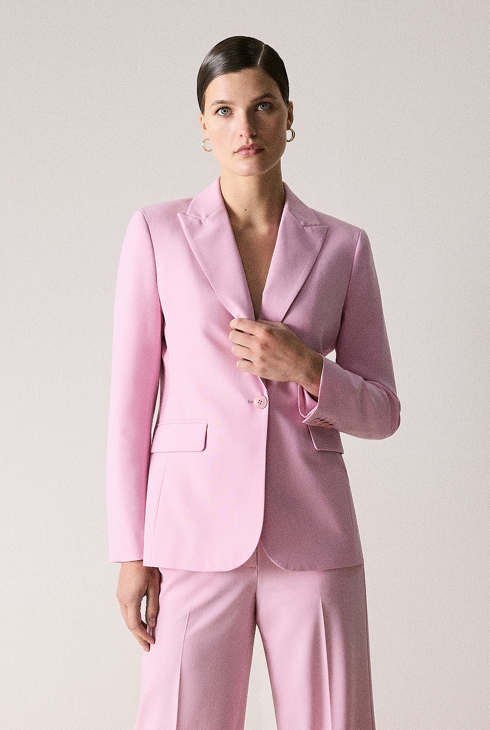 Tailored Single Breasted Blazer