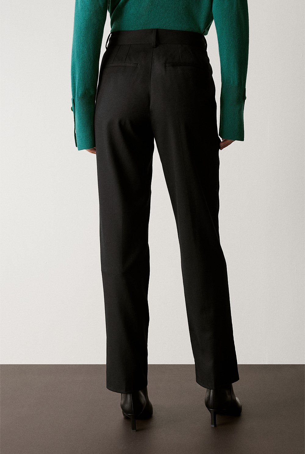 Stretch Wool Pleat Front Pant