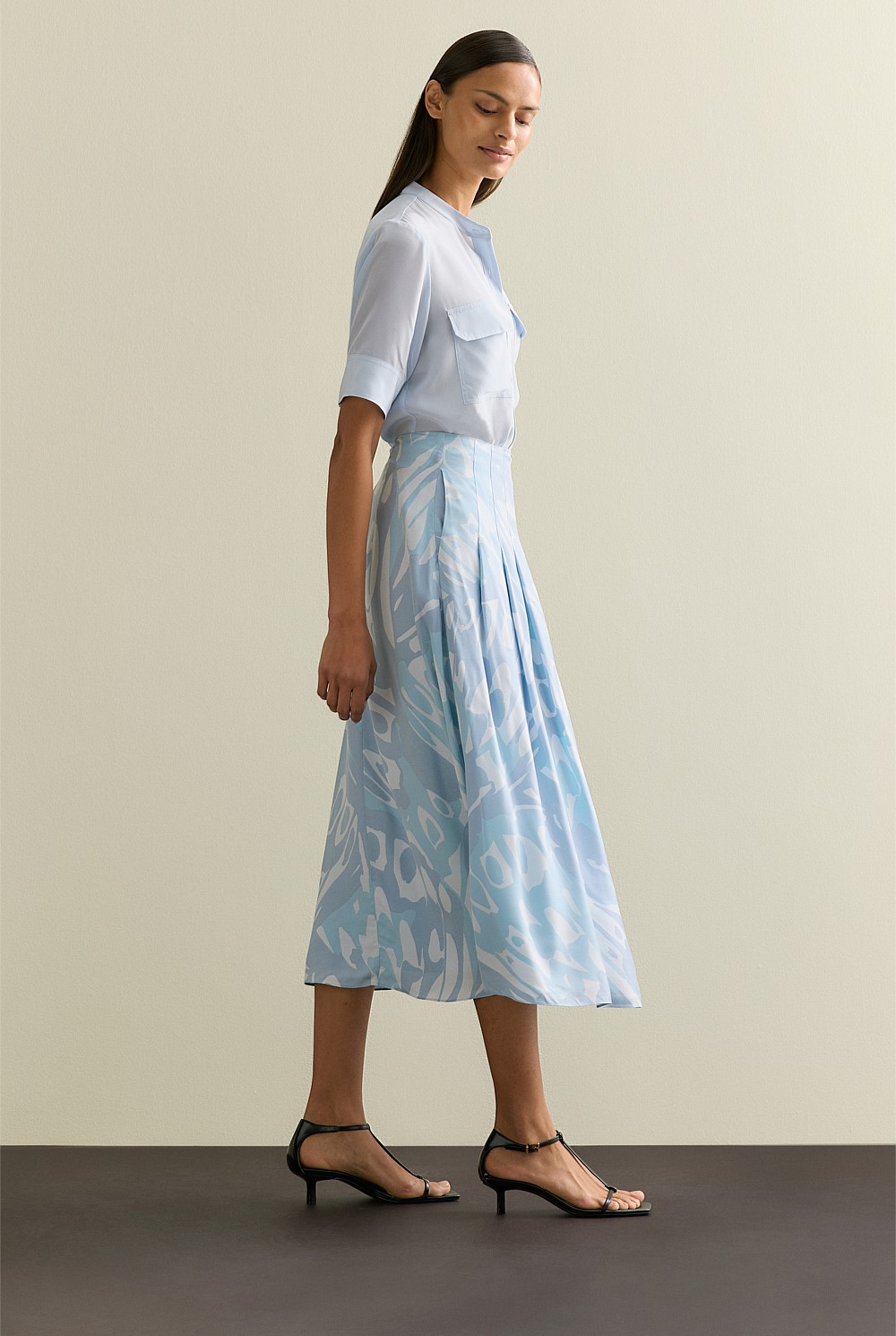 Draped Twill Butterfly Print Pleat Detail Skirt