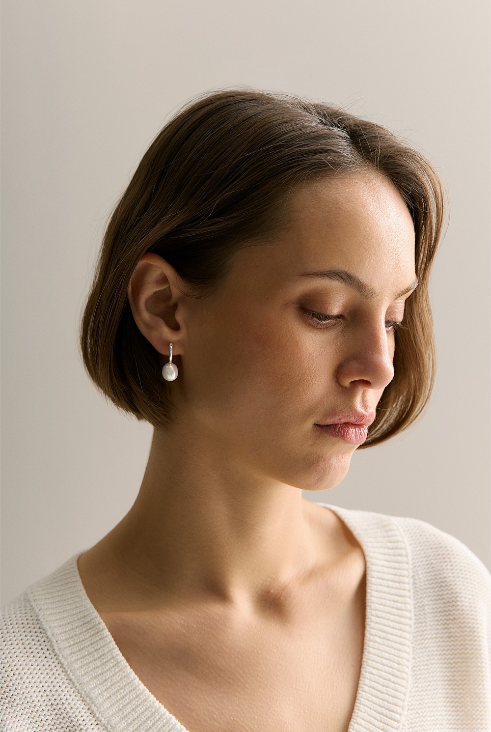 Elsa Pearl Hoop Earrings