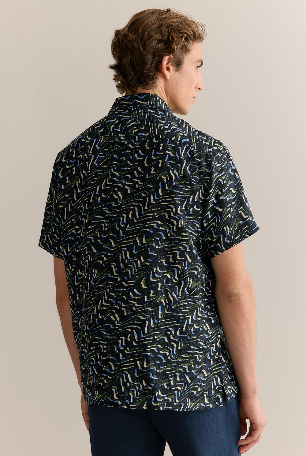 Regular Fit Linen Wave Print Short Sleeve Shirt