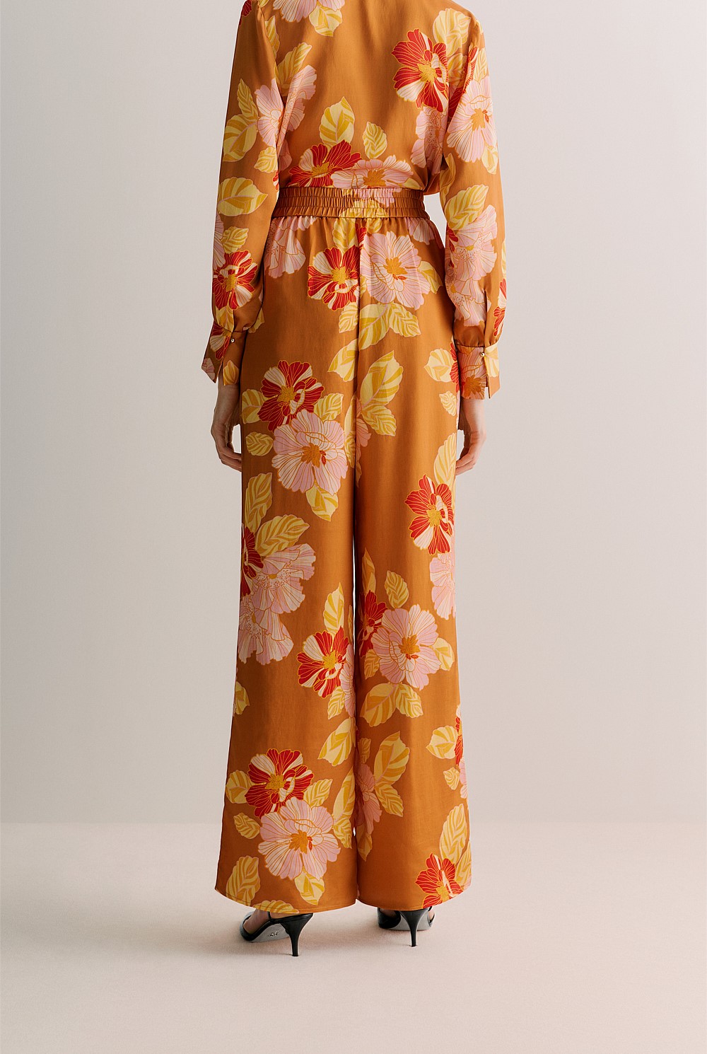 Satin Peony Print Relaxed Pant