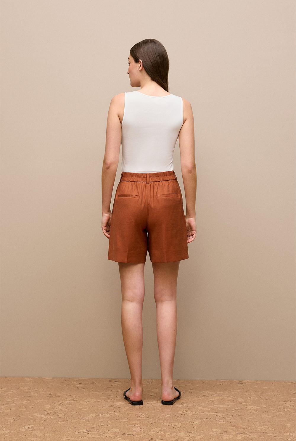 Stretch Linen Blend Tailored Short