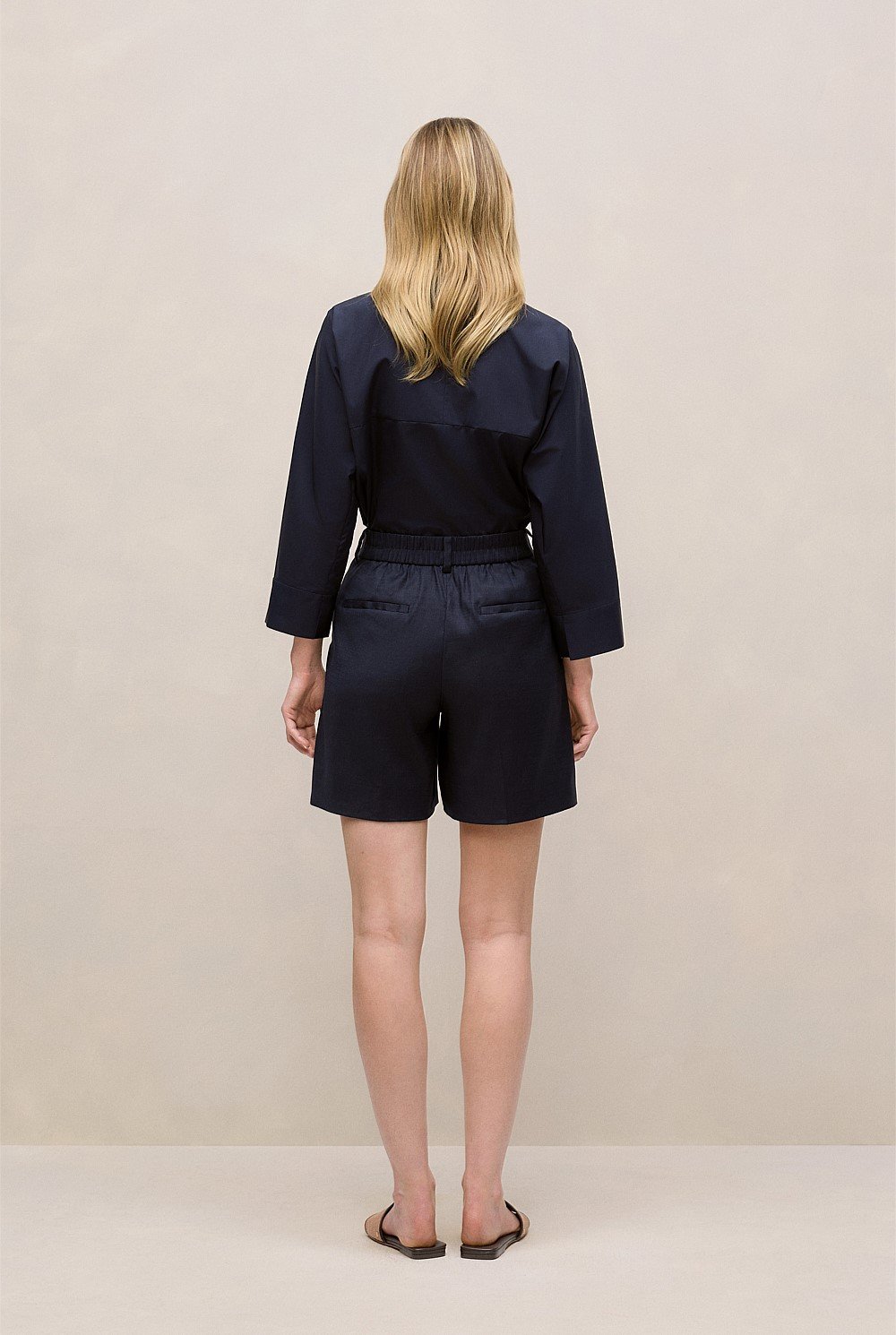 Stretch Linen Blend Tailored Short