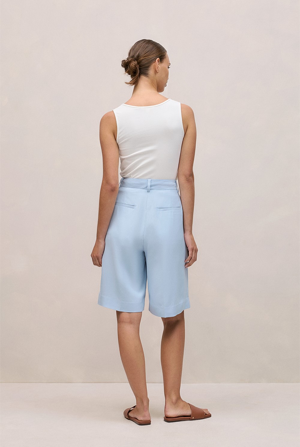 Soft Tailored Longline Short