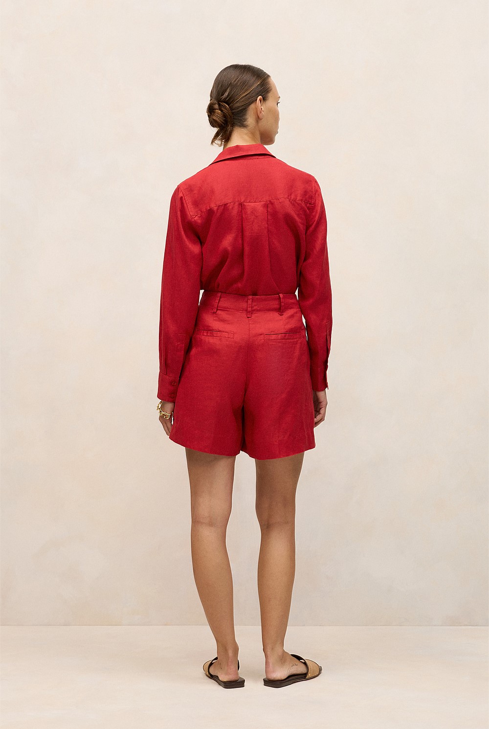 Linen Tailored Short