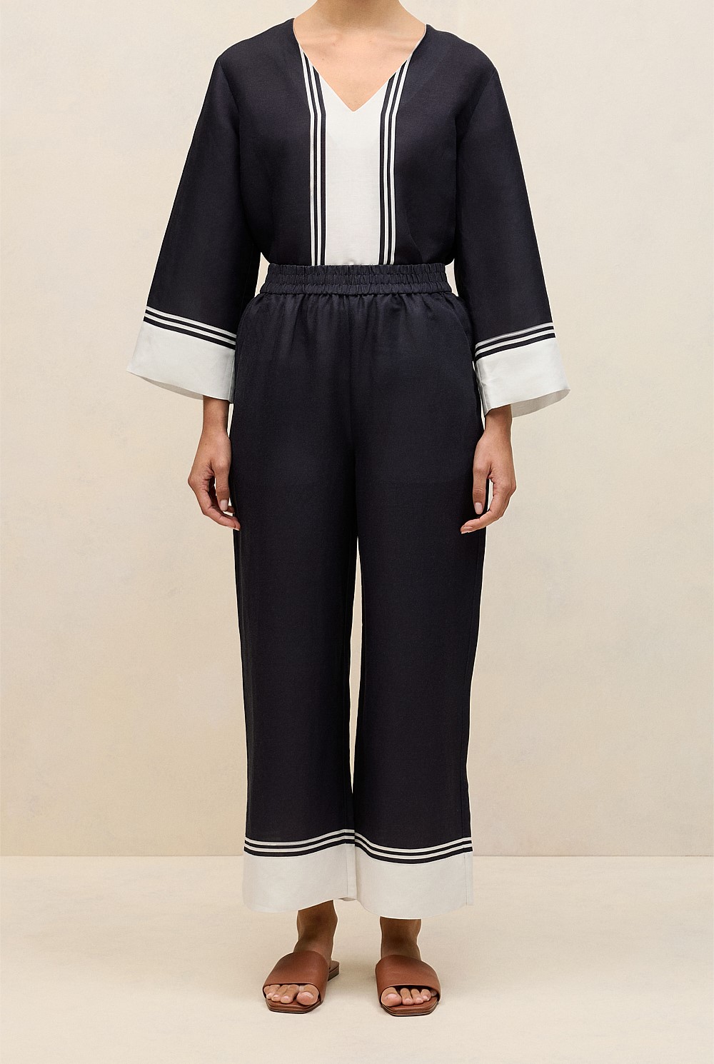 Linen Blend Border Print Pant