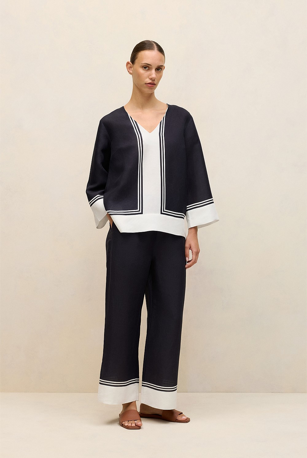 Linen Blend Border Print Pant