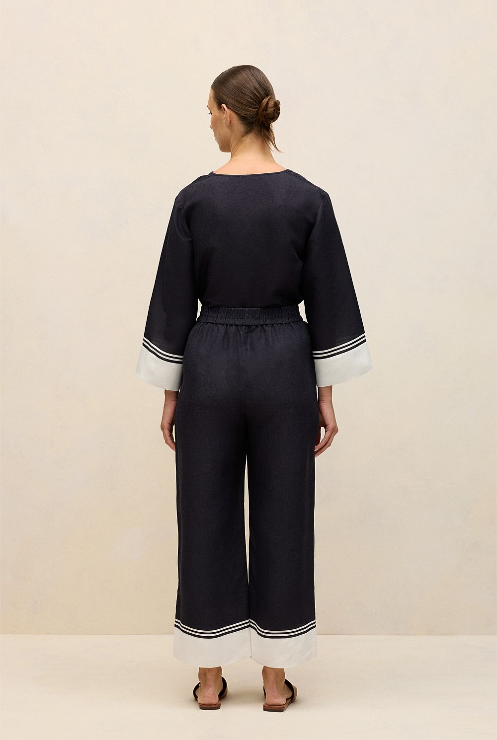Linen Blend Border Print Pant