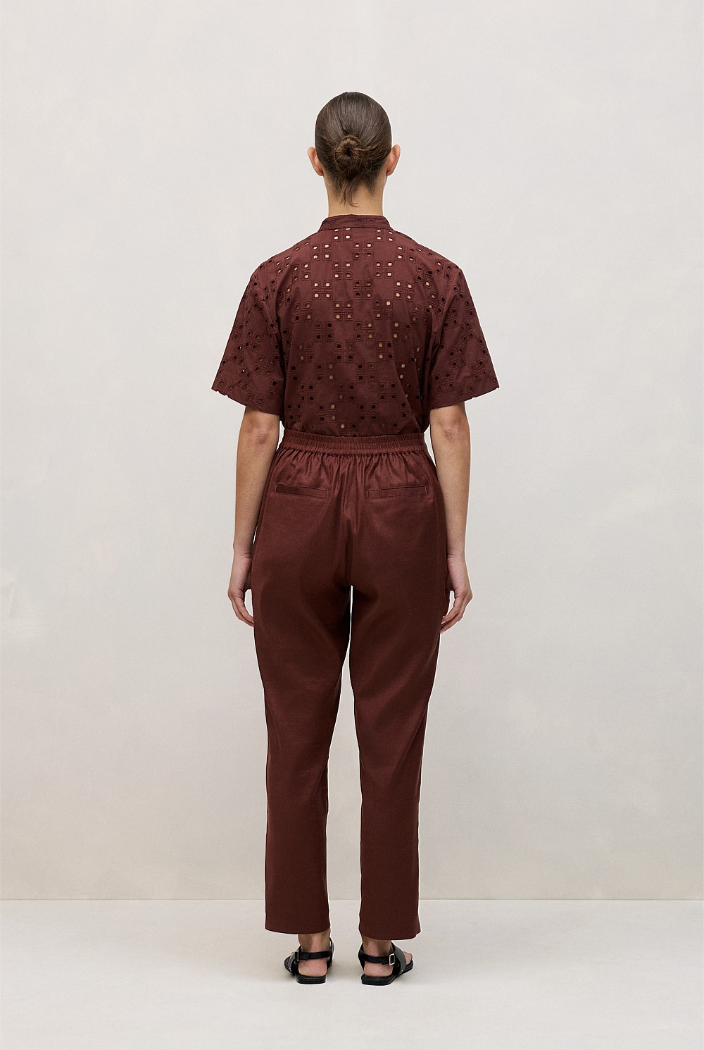 Stretch Linen Blend Pull On Pant
