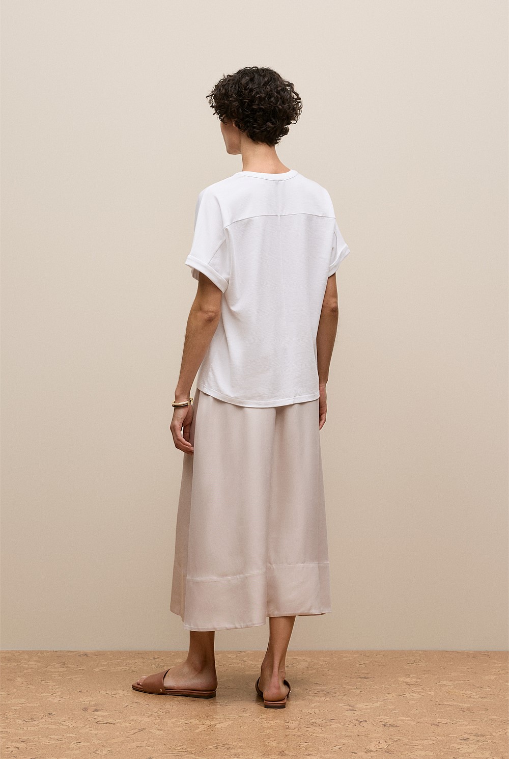 Relaxed V Neck T-shirt