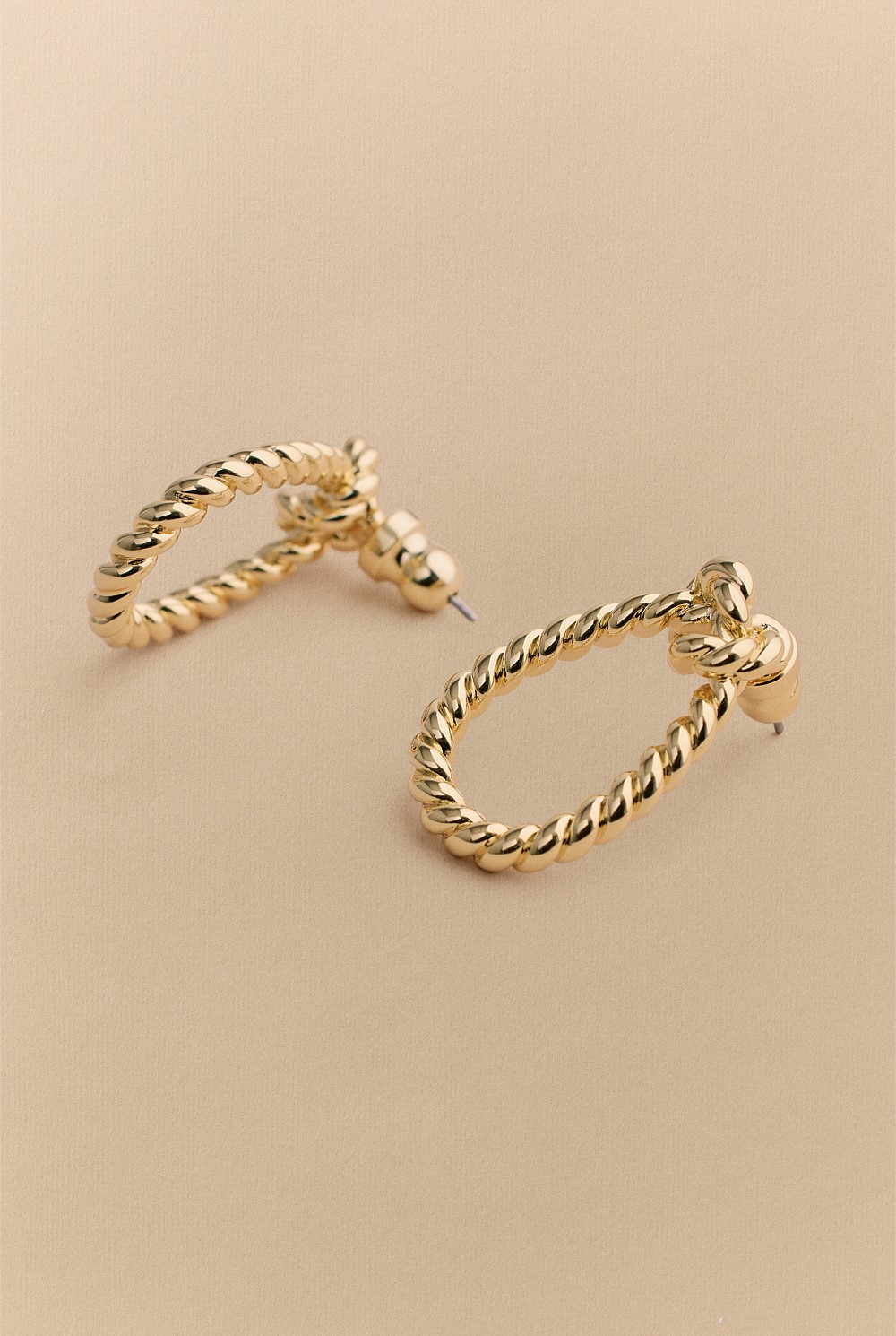 Dolina Drop Earrings