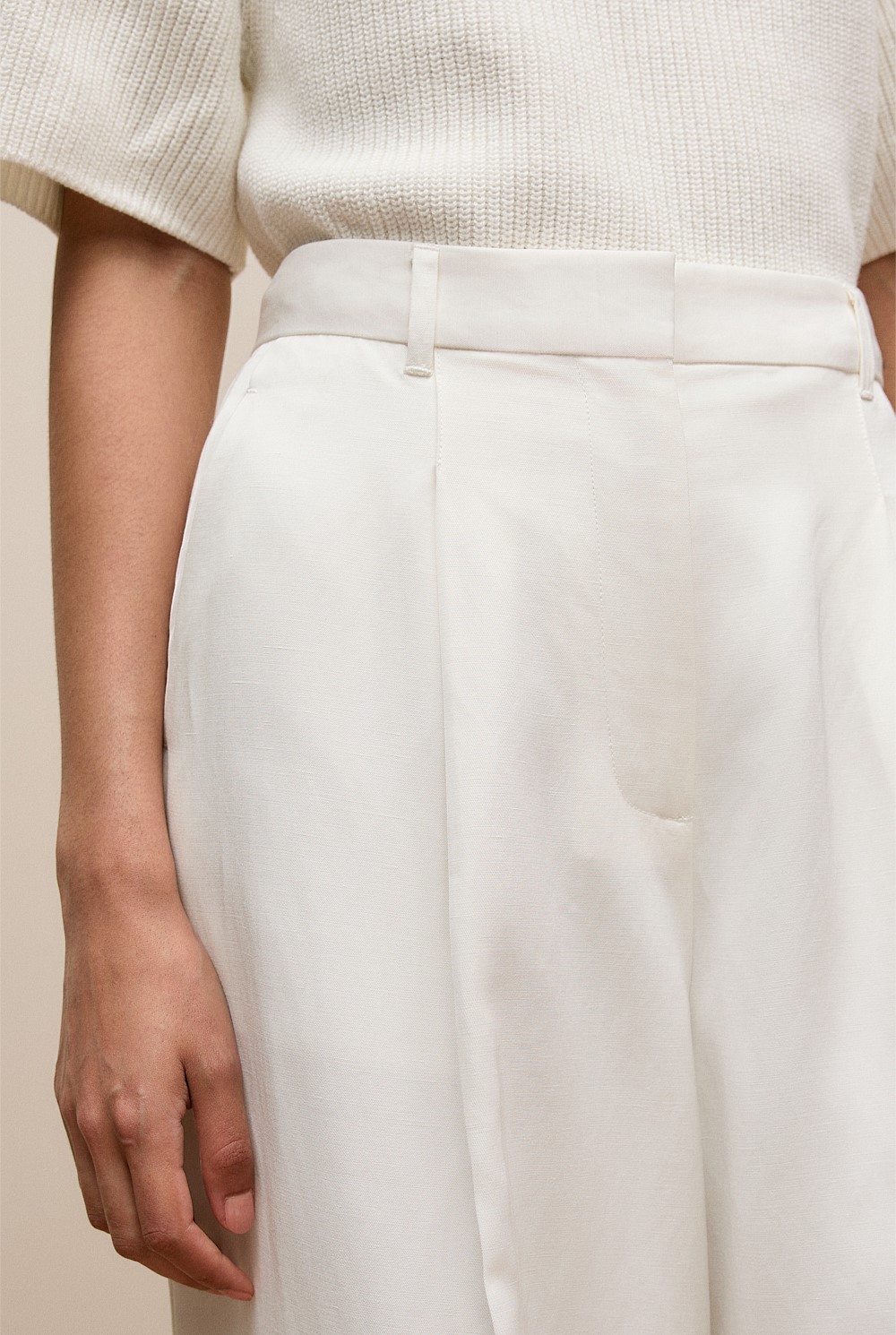 Tailored Wide Leg Pant