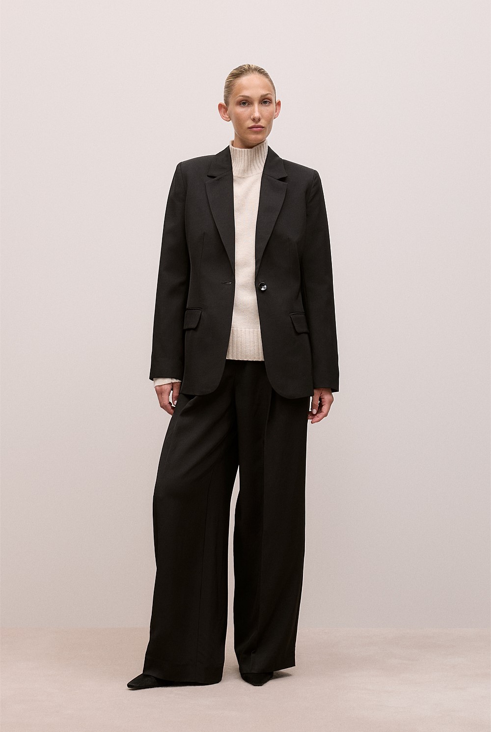 Soft Tailored Pant