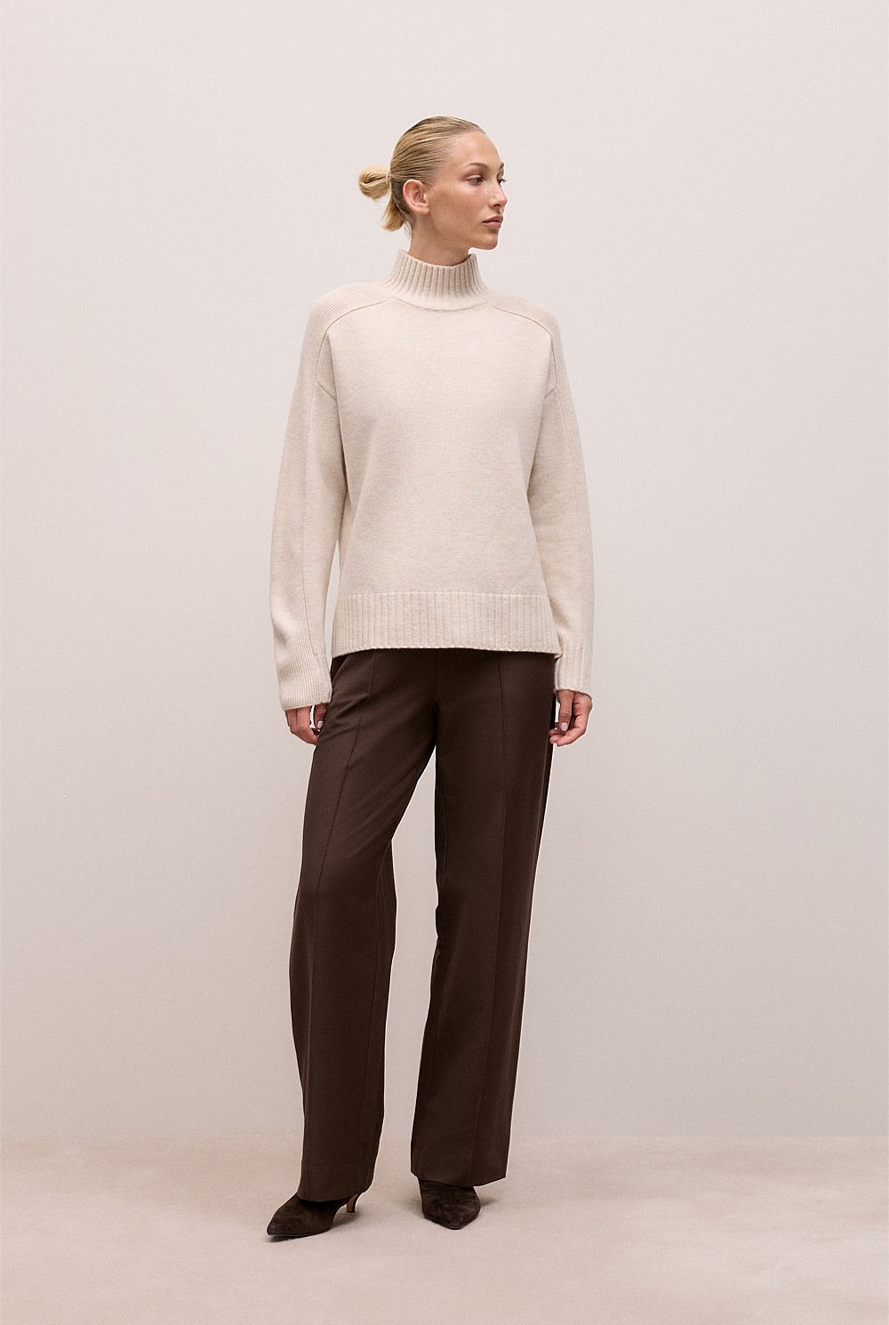 Pintucked Pull On Pant